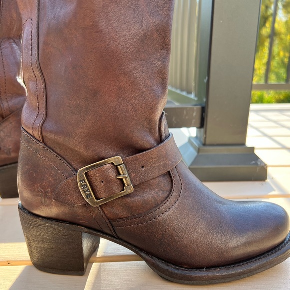 Frye Shoes - Frye women’s Veronica Slouch Boots size 8